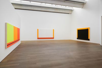 Left to right: Peter Halley, Three Sectors (1986); White Cell with Conduit (1987); Cell with Smokestack (1987). Exhibition view: Conduits: Paintings from the 1980s