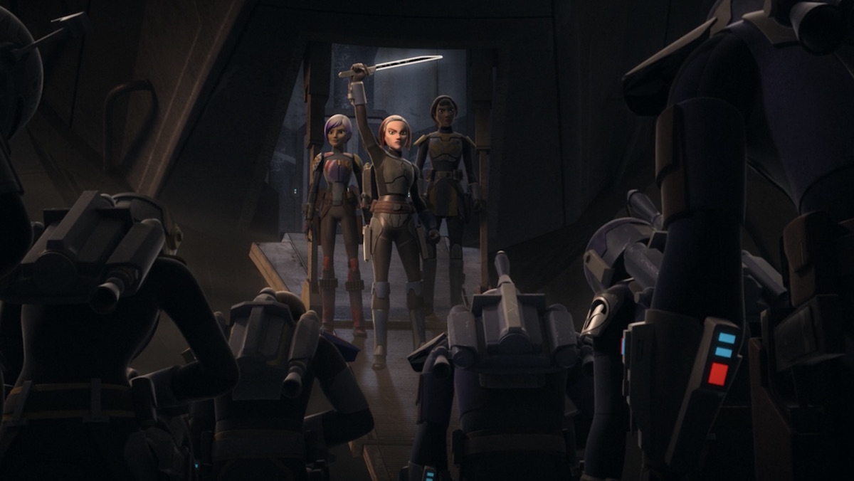 Bo-Katan holds up the Darksaber to lead her people surrounding her on Star Wars Rebels