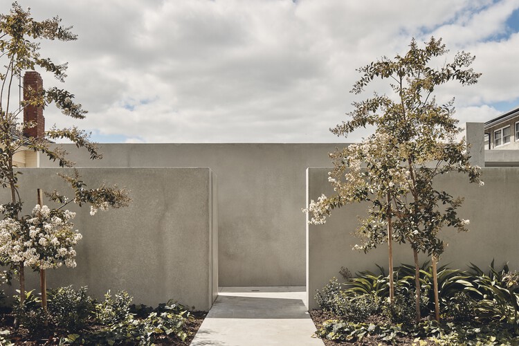 Bournian Residence / FGR Architects - Exterior Photography, Windows, Facade, Garden