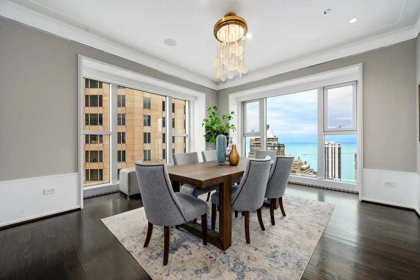 Dining room with views in downtown Chicago.