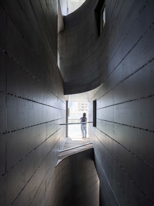 Corte Apartment Complex / Hiroyuki Ito Architects - Interior Photography