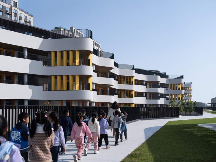 Chonggu Experimental School / BAU Brearley Architects + Urbanists - Exterior Photography, Facade