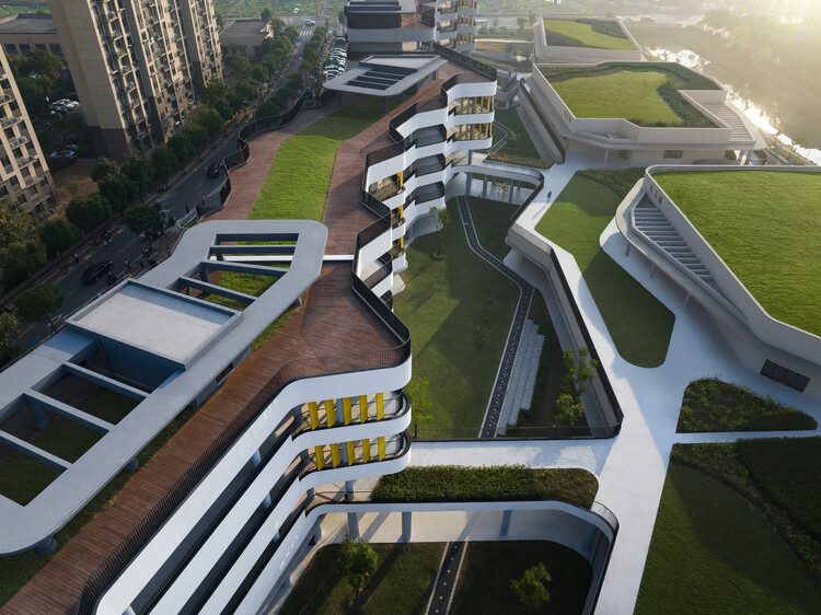 Chonggu Experimental School / BAU Brearley Architects + Urbanists - Interior Photography, Windows